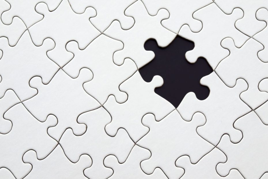 white jigsaw puzzle illustration